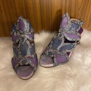 BNWOT Laura Vita‎ France  women’s open toe block heel shoes in size 39